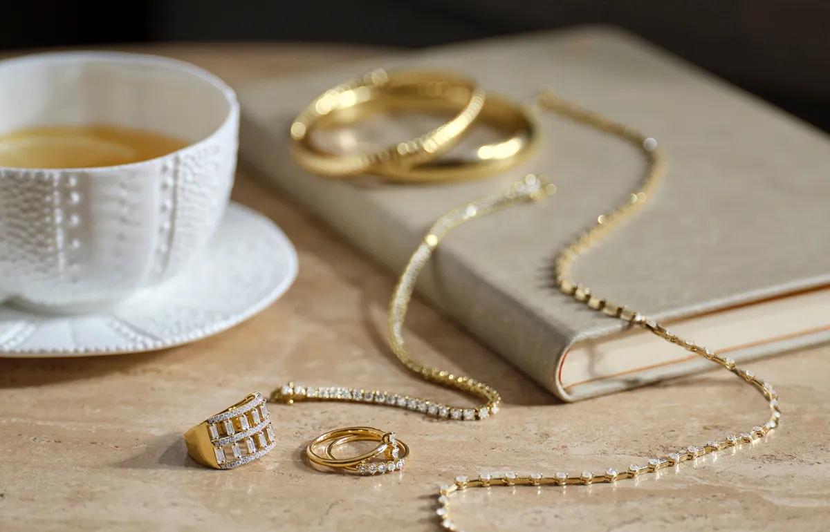 Lab grown diamond jewelry